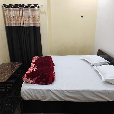 Sky Inn Paying Guest House Varanasi Eksteriør bilde