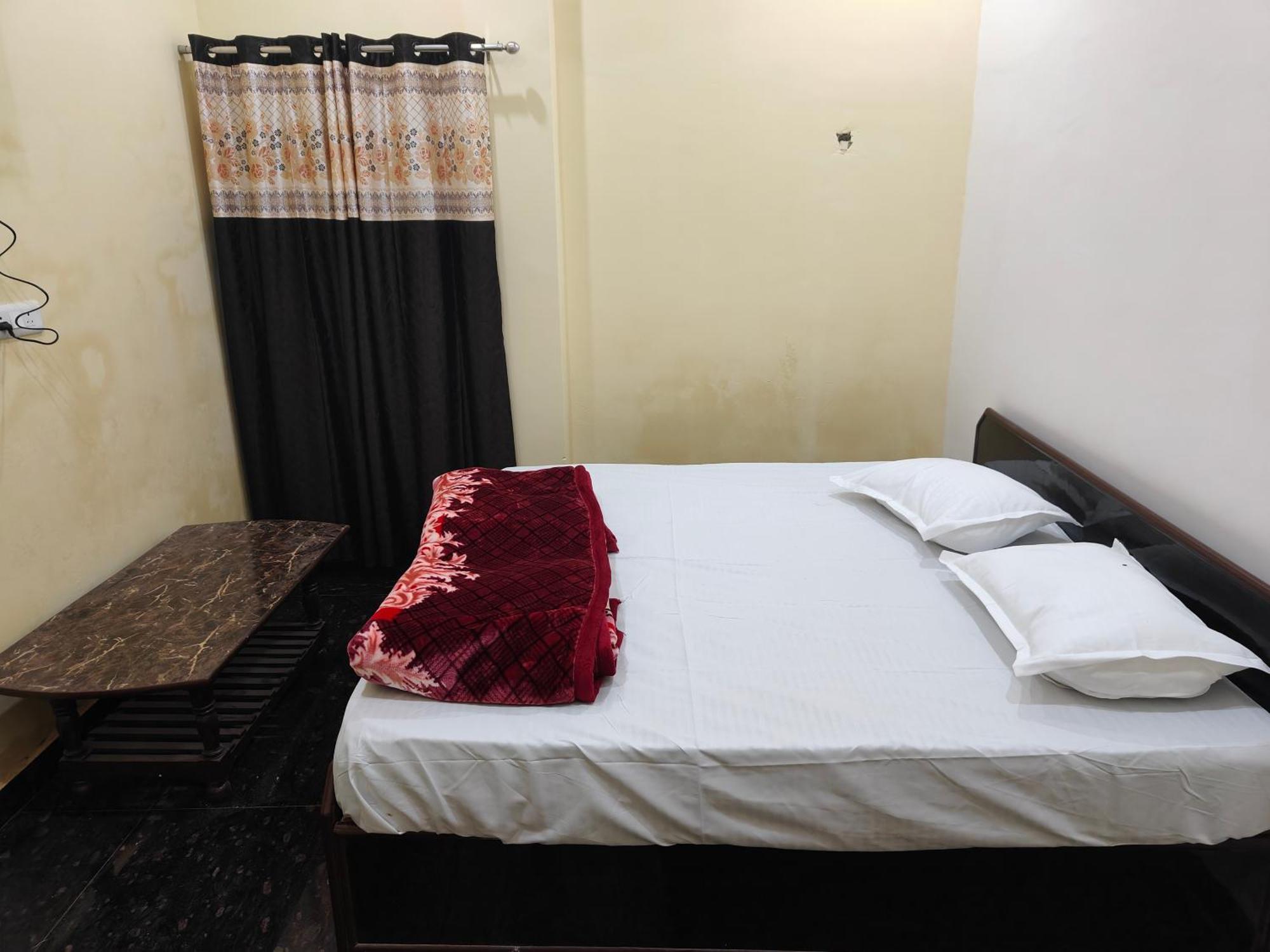 Sky Inn Paying Guest House Varanasi Eksteriør bilde